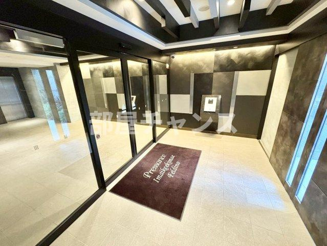 プレサンス今池駅前フェルディノのエントランス