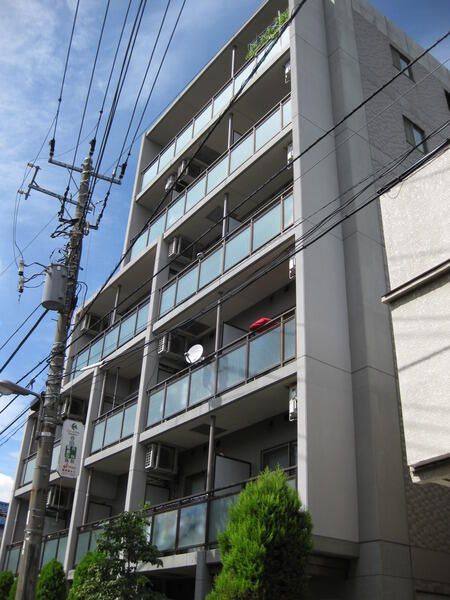 プロスペラルの外観
