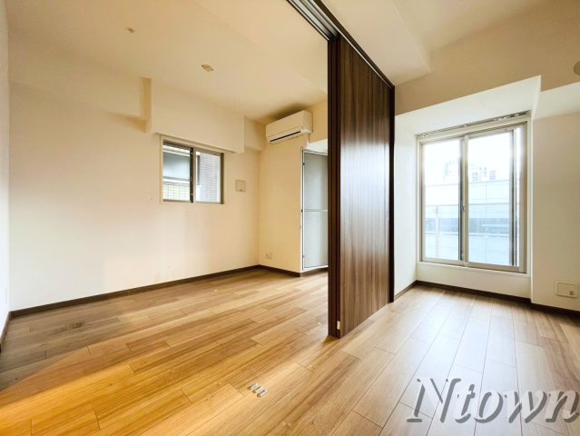 【居間・リビング】 | エステムプラザ名古屋丸の内 | ゆったりとした居間です