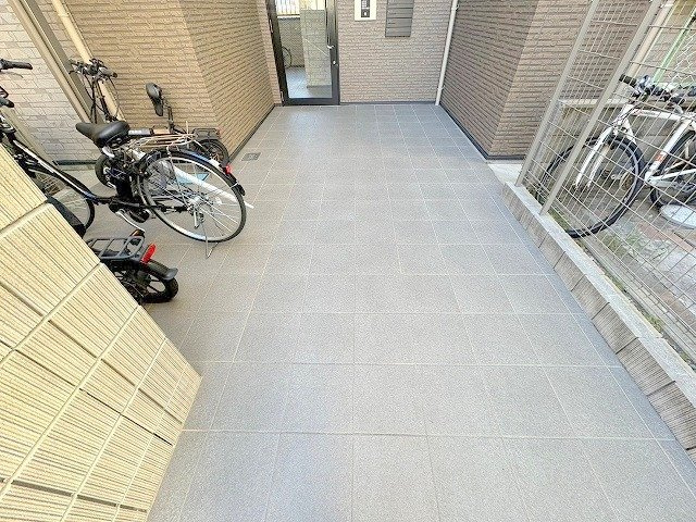 RIFF阪急神崎川のエントランス