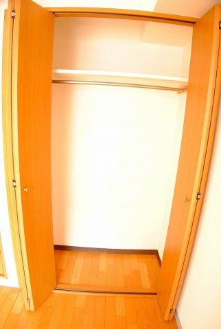 プレミアム本町の収納|プレミアム本町　クローゼット