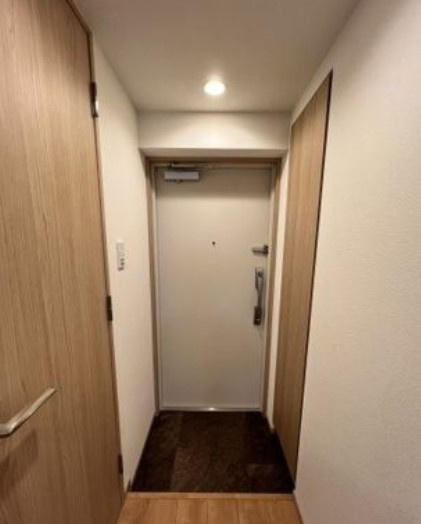 プライマル大塚の玄関