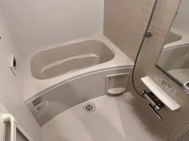 アーバンドエル新中野の浴室|同建物別室参考写真