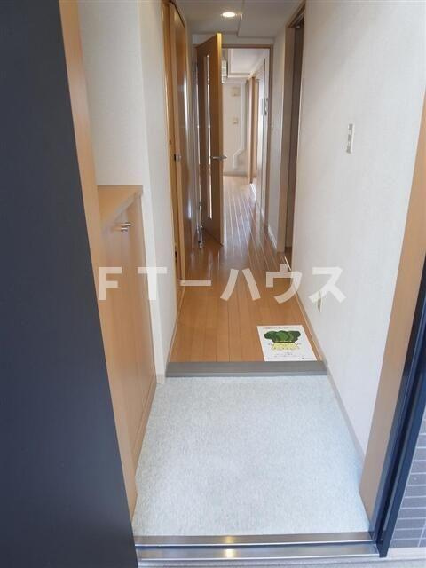 バリアントＧの玄関