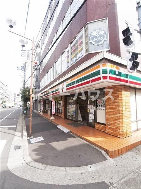 バリアントＧの周辺