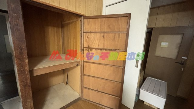 久留米市六ツ門町の店舗の収納