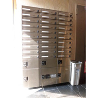 宅配BOX完備
