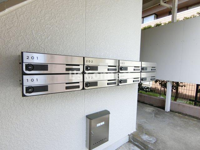 【その他共用部分】 | パインコート長町 | １階には集合ポスト。