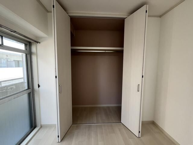 朝日向島マンションの収納