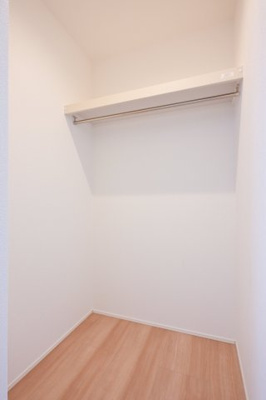 【収納】 | 太田市新田高尾町　タクトホーム　4号棟 | 各居室にはしっかりとした容量のスペースを確保しているので、お部屋は美しい空間を保てますね♪