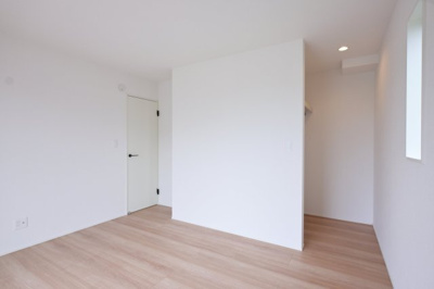 【洋室】 | 太田市新田高尾町　タクトホーム　4号棟 | 寝室にはウォークインクローゼットがついています！