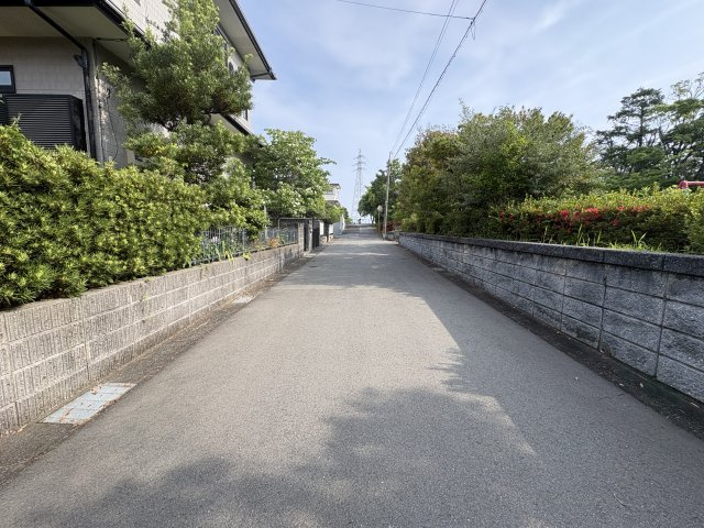 美和台一丁目　土地の前面道路含む現地写真|前面道路の先は公園です！
