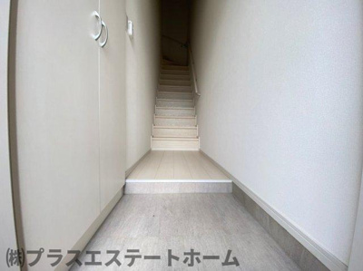【玄関】 | リブリ・長尾