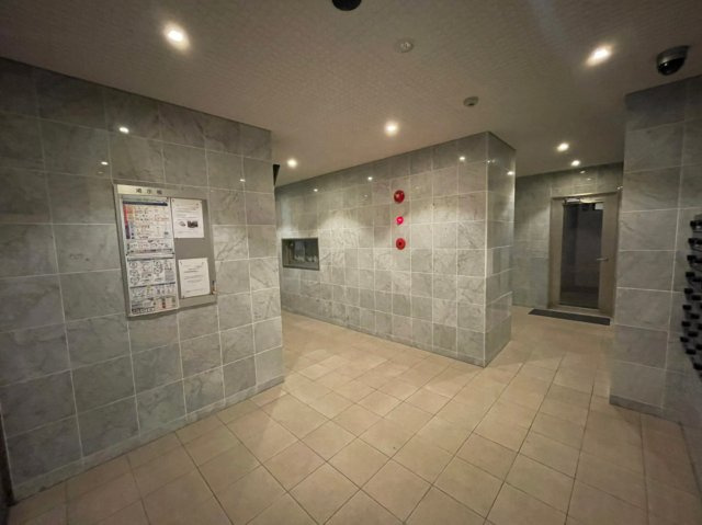 エスポアール泉　名古屋市賃貸　仲介手数料無料のロビー