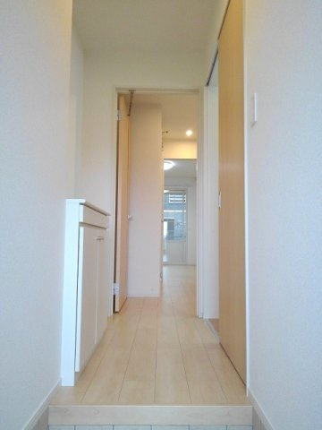リブレ本郷Ⅱの玄関|落ち着いた玄関です
