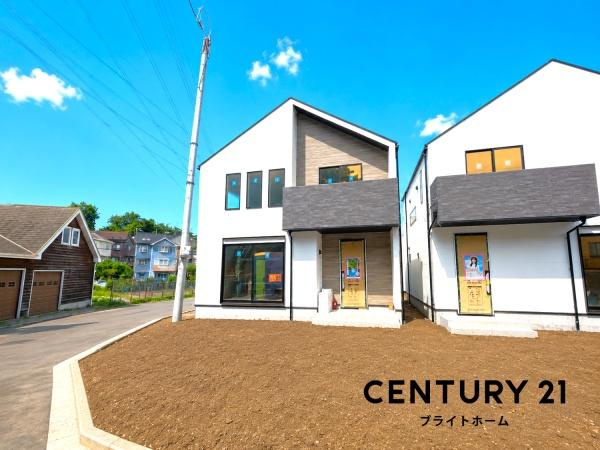 横浜市戸塚区上柏尾町の新築一戸建の前面道路含む現地写真|前面道路が広いので、安心して駐車可能です！
是非現地へお越しください。