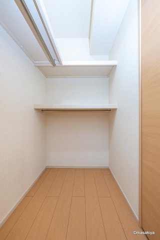メリディアンベル稲葉の収納