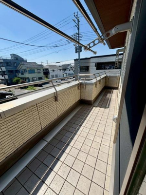 【バルコニー】 | ●草加市青柳6丁目・戸建● | 日当たりの良いバルコニーです♪