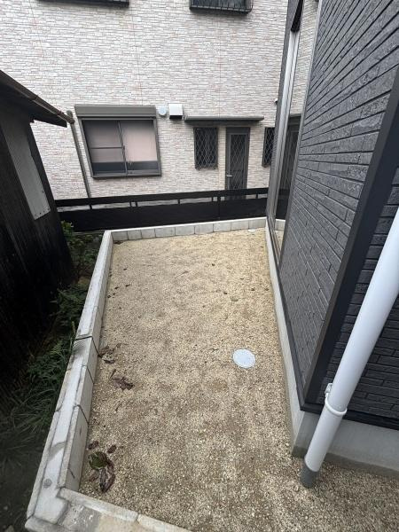 岡崎市上地町第9　全1棟・1号棟の庭|草花で飾れるお庭。