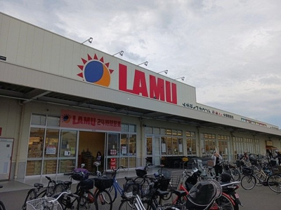 【周辺】 | グランボナーＷＡＤＡ | ラ・ムー大東新田店まで650m