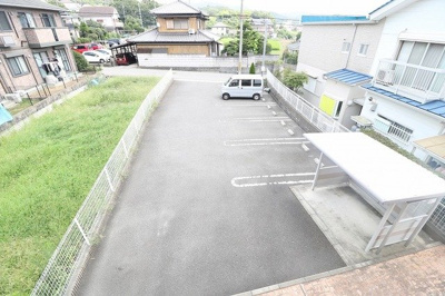 【駐車場】 | マロングレイス