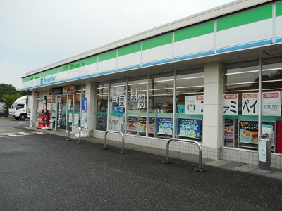 【周辺】 | マロングレイス | ファミリーマート押部谷木幡店まで1000m
