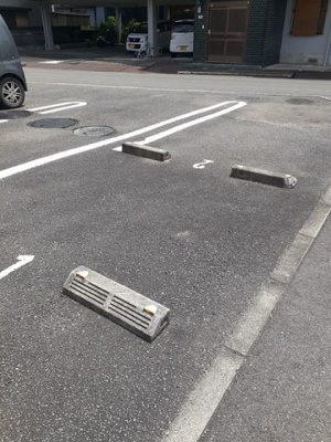 【駐車場】 | メゾン・エスポワール