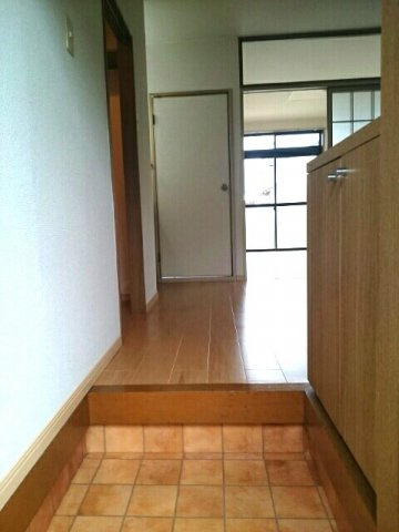 コーポ福の玄関
