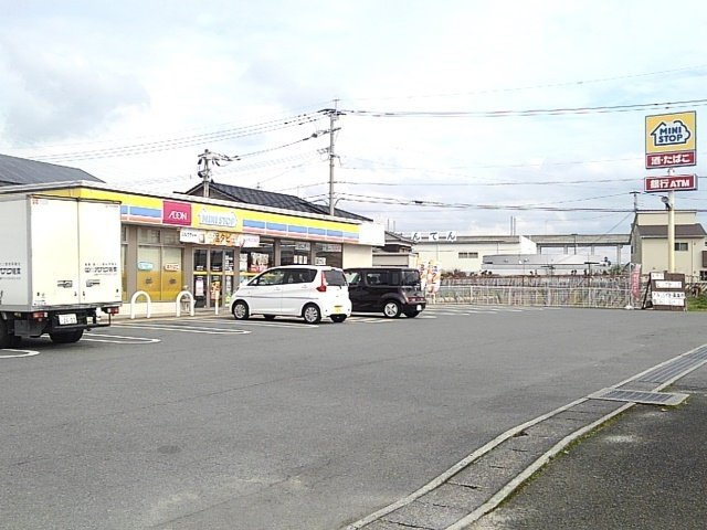 ウエスト・フィールドⅠの周辺|ミニストップ　筑後久冨店まで1160m