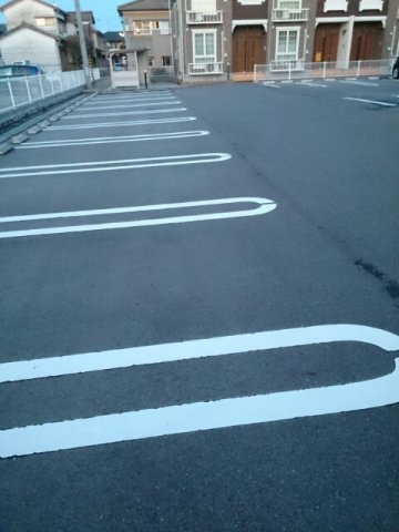 シルエリータⅠの駐車場