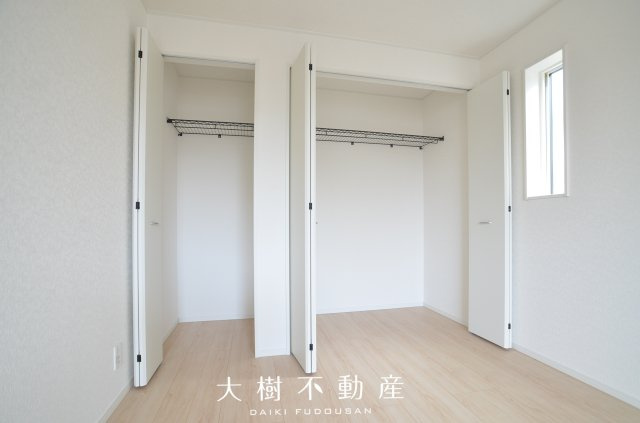 【洋室】 | 海老名市今里３丁目 新築戸建て 全3棟【仲介手数料無料】 | 2階　洋室3（8.0帖）クローゼット