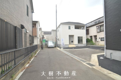 【前面道路含む現地写真】 | 海老名市今里３丁目 新築戸建て 全3棟【仲介手数料無料】