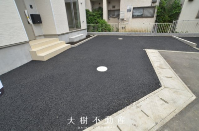 【駐車場】 | 海老名市今里３丁目 新築戸建て 全3棟【仲介手数料無料】