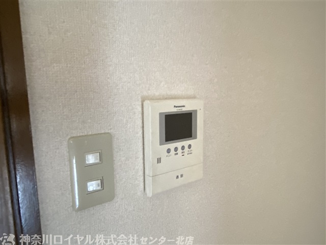 【TVモニター付きインターフォン】