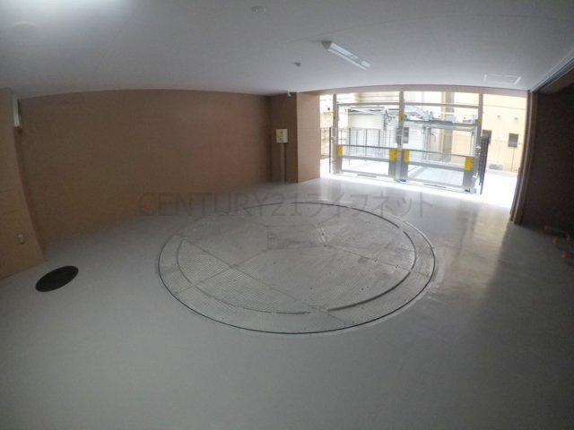 【駐車場】 | プレジオ江坂ルージュ
