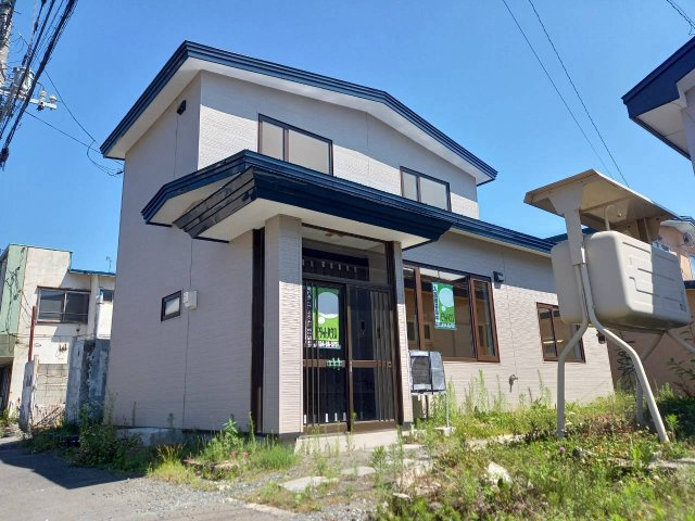 若竹町11-13貸家
