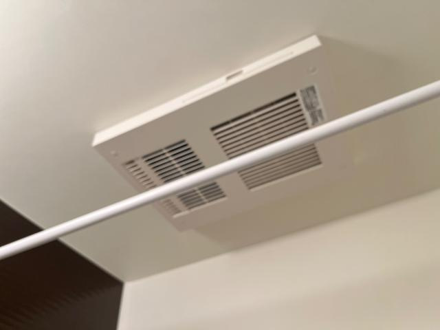 【その他】 | ラ・ルーフ | 浴室乾燥機