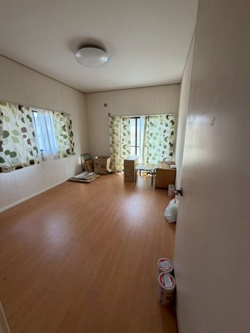木崎町一戸建住宅の寝室
