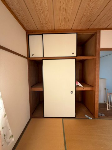 木崎町一戸建住宅の収納