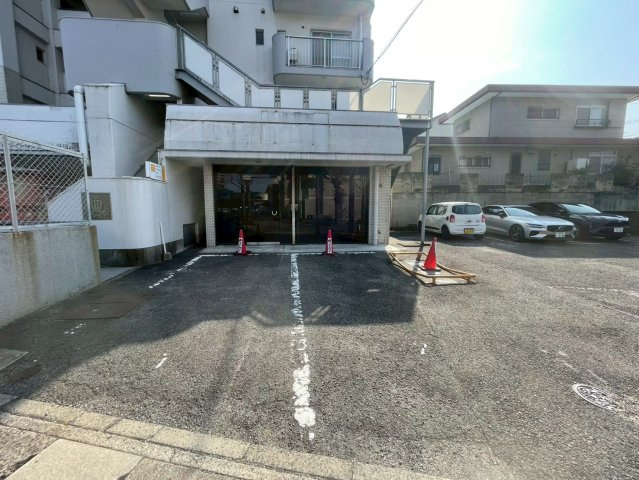 ホワイトキャッスル豊田I　１F　店舗の外観