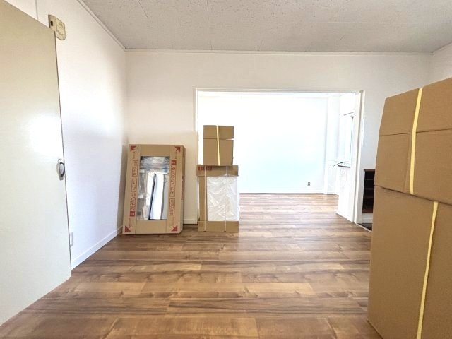 シャトードイワネ２号館の居間・リビング