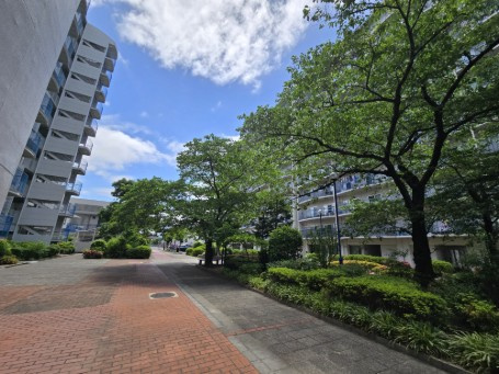 ファミール伏見A棟