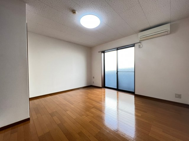 アンプルールクラージュ別府の寝室