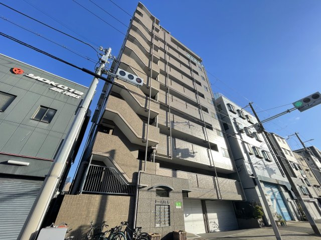 ドーム１番館
