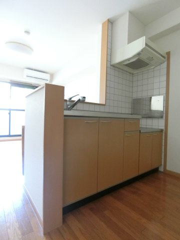 シャンポールＡのキッチン