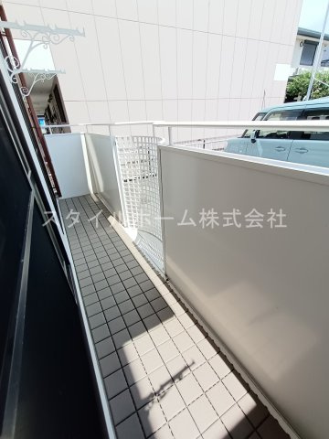 フレグランス新栄 E棟のバルコニー