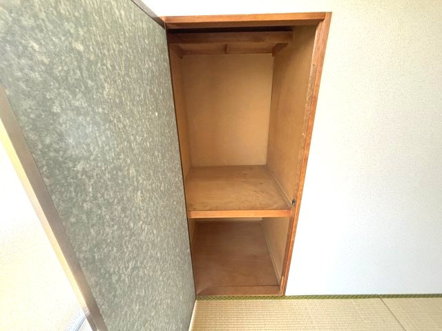 シャトードイワネE号館の収納