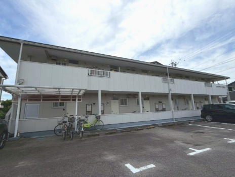 レイクグリーン三好　Ａ棟の外観