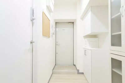 【玄関】 | クロス巣鴨5 | 


