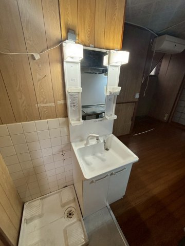 【独立洗面台】